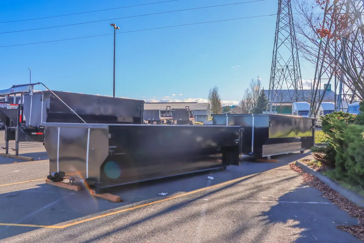 Professional dumpster rental and junk removal service in Lantana